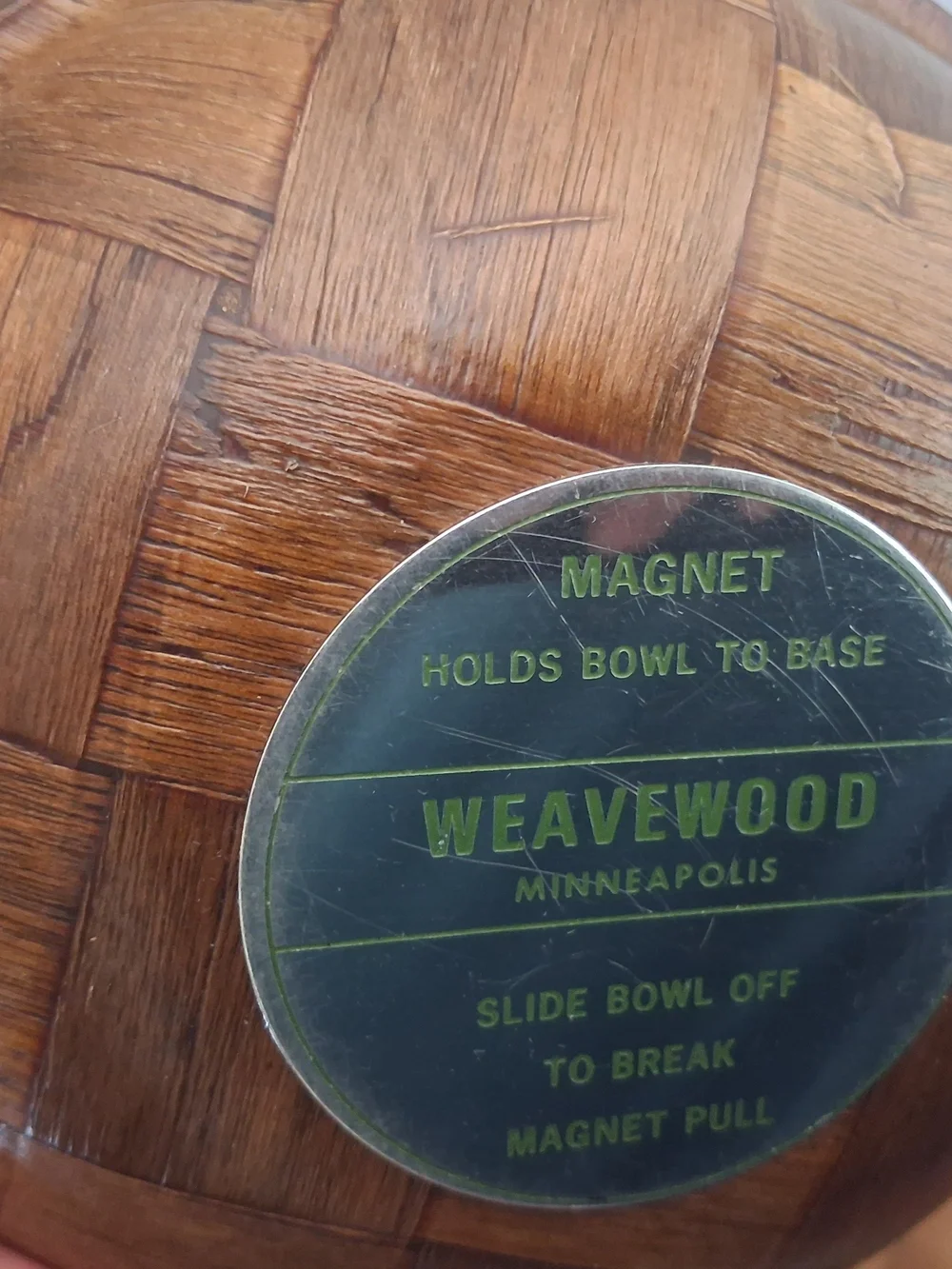 Vintage MCM Weavewood Magnetic Chip & Dip Set